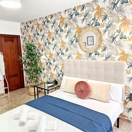 Estudio A 4 Min Andando De La Playa - Apartment Benalmadena